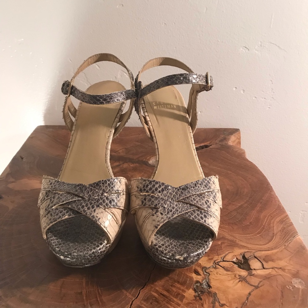 Stuart Weitzman “snakeloopthru” - Picture 2 of 5
